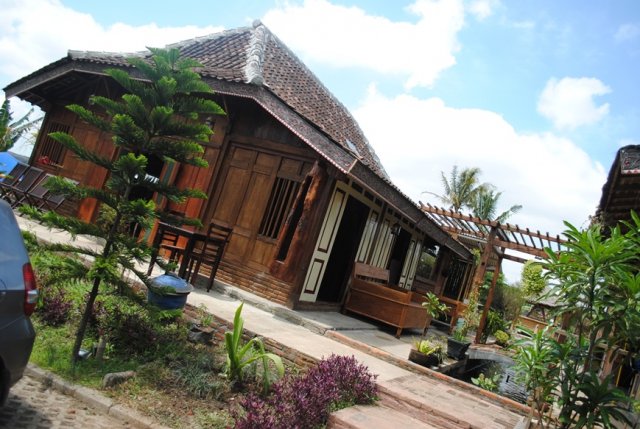 Jhabu Resto